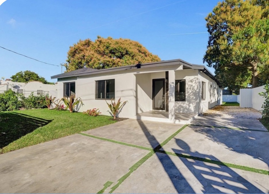 7943 Northwest 6th Avenue - 3